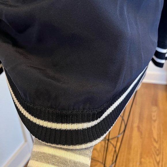 St John sweater/silk hoodie - Picture 5 of 7